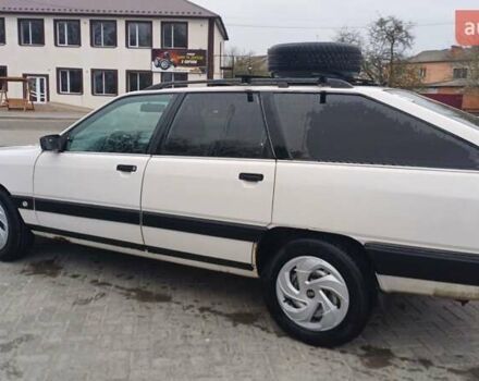Белый Ауди 100, объемом двигателя 2 л и пробегом 300 тыс. км за 2500 $, фото 4 на Automoto.ua