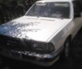 Белый Ауди 100, объемом двигателя 1.8 л и пробегом 400 тыс. км за 900 $, фото 2 на Automoto.ua