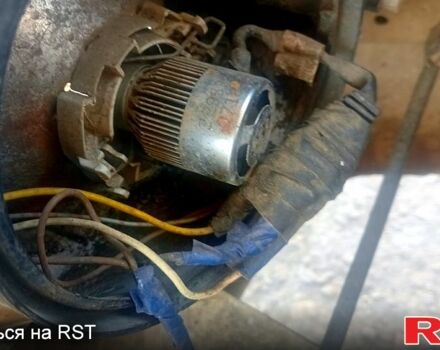 Білий Ауді 100, об'ємом двигуна 2 л та пробігом 0 тис. км за 500 $, фото 1 на Automoto.ua