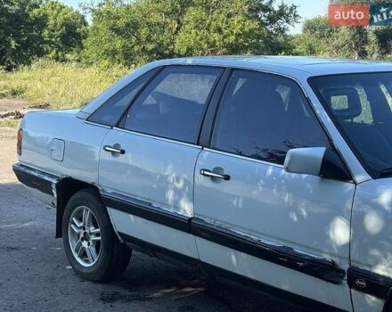 Білий Ауді 100, об'ємом двигуна 1.9 л та пробігом 200 тис. км за 783 $, фото 1 на Automoto.ua