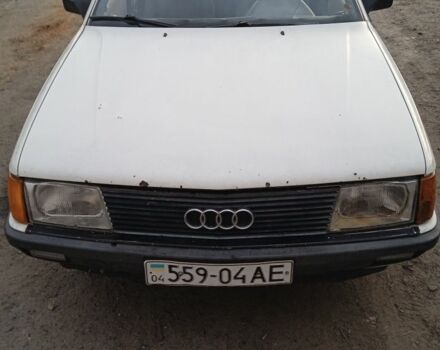 Белый Ауди 100, объемом двигателя 2 л и пробегом 20 тыс. км за 900 $, фото 1 на Automoto.ua