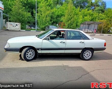 Белый Ауди 100, объемом двигателя 2 л и пробегом 0 тыс. км за 1200 $, фото 1 на Automoto.ua