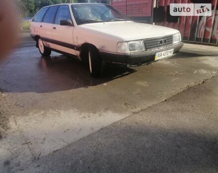 Белый Ауди 100, объемом двигателя 2.3 л и пробегом 320 тыс. км за 3200 $, фото 1 на Automoto.ua