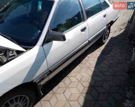 Білий Ауді 100, об'ємом двигуна 1.8 л та пробігом 400 тис. км за 1600 $, фото 1 на Automoto.ua