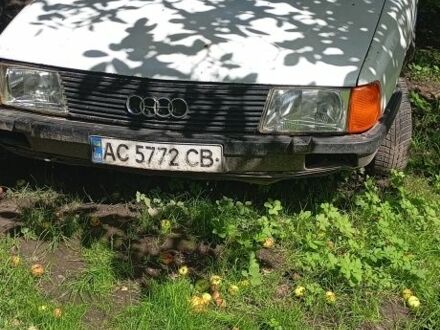 Ауди 100 1988 в Городке на Automoto.ua Белый Ауди 100, объемом двигателя 2 л и пробегом 150 тыс. км за 540 $, фото 1 на Automoto.ua