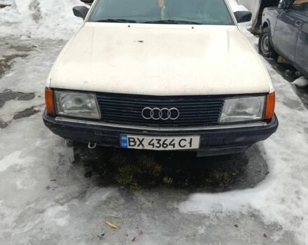 Белый Ауди 100, объемом двигателя 2.3 л и пробегом 500 тыс. км за 650 $, фото 1 на Automoto.ua