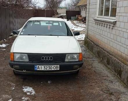 Белый Ауди 100, объемом двигателя 2 л и пробегом 368 тыс. км за 2000 $, фото 1 на Automoto.ua