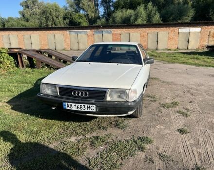 Белый Ауди 100, объемом двигателя 2.3 л и пробегом 272 тыс. км за 2996 $, фото 1 на Automoto.ua