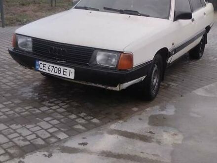 Белый Ауди 100, объемом двигателя 2.23 л и пробегом 300 тыс. км за 650 $, фото 1 на Automoto.ua