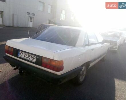 Белый Ауди 100, объемом двигателя 2.31 л и пробегом 561 тыс. км за 1400 $, фото 1 на Automoto.ua