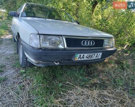 Білий Ауді 100, об'ємом двигуна 2 л та пробігом 400 тис. км за 1500 $, фото 1 на Automoto.ua