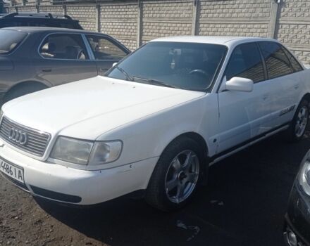 Белый Ауди 100, объемом двигателя 2 л и пробегом 345 тыс. км за 1789 $, фото 1 на Automoto.ua
