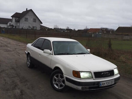 Белый Ауди 100, объемом двигателя 2.77 л и пробегом 380 тыс. км за 1550 $, фото 1 на Automoto.ua