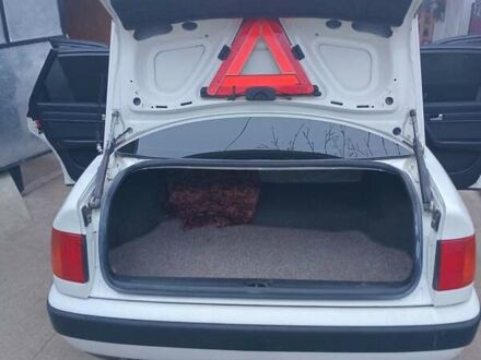 Білий Ауді 100, об'ємом двигуна 0 л та пробігом 288 тис. км за 4150 $, фото 1 на Automoto.ua