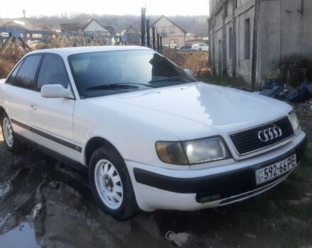 Белый Ауди 100, объемом двигателя 0 л и пробегом 300 тыс. км за 1600 $, фото 1 на Automoto.ua