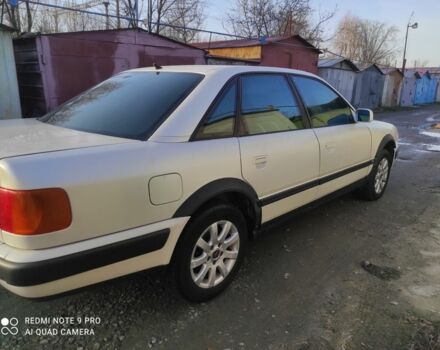 Белый Ауди 100, объемом двигателя 2.8 л и пробегом 300 тыс. км за 2400 $, фото 1 на Automoto.ua