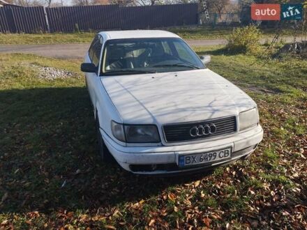 Белый Ауди 100, объемом двигателя 2.6 л и пробегом 357 тыс. км за 2400 $, фото 1 на Automoto.ua