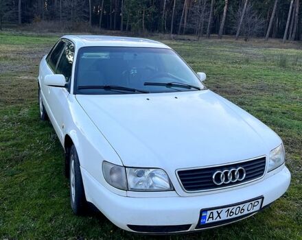 Белый Ауди 100, объемом двигателя 2 л и пробегом 400 тыс. км за 2400 $, фото 1 на Automoto.ua
