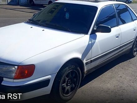 Ауди 100 1993 в Черкассах на Automoto.ua Белый Ауди 100, объемом двигателя 2.6 л и пробегом 234 тыс. км за 2350 $, фото 1 на Automoto.ua