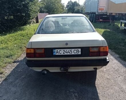Бежевий Ауді 100, об'ємом двигуна 2.2 л та пробігом 245 тис. км за 1100 $, фото 2 на Automoto.ua