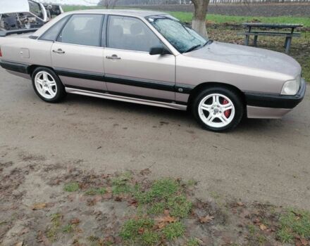 Бежевий Ауді 100, об'ємом двигуна 2.2 л та пробігом 100 тис. км за 1500 $, фото 5 на Automoto.ua