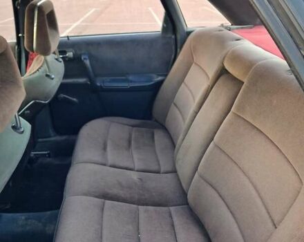 Ауди 100 1986 в Здолбунове на Automoto.ua Бежевый Ауди 100, объемом двигателя 1.78 л и пробегом 288 тыс. км за 950 $, фото 5 на Automoto.ua