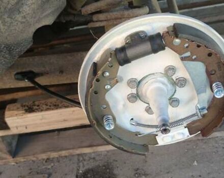 Бежевый Ауди 100, объемом двигателя 2.23 л и пробегом 300 тыс. км за 1377 $, фото 12 на Automoto.ua