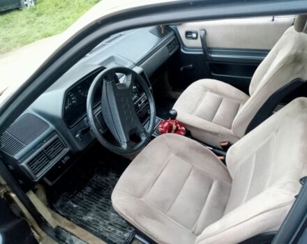 Бежевий Ауді 100, об'ємом двигуна 2 л та пробігом 400 тис. км за 1950 $, фото 7 на Automoto.ua