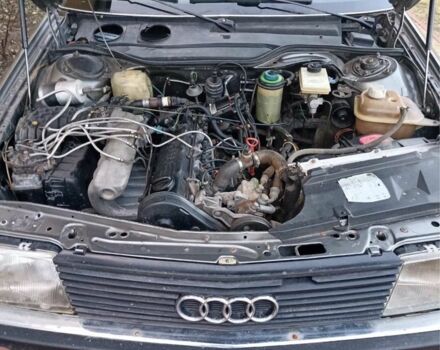 Бежевый Ауди 100, объемом двигателя 2 л и пробегом 350 тыс. км за 1200 $, фото 4 на Automoto.ua