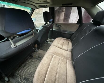 Бежевый Ауди 100, объемом двигателя 2 л и пробегом 300 тыс. км за 850 $, фото 10 на Automoto.ua