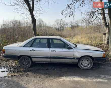 Бежевий Ауді 100, об'ємом двигуна 0 л та пробігом 200 тис. км за 700 $, фото 2 на Automoto.ua