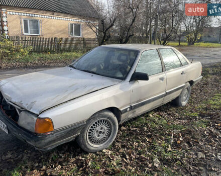 Бежевий Ауді 100, об'ємом двигуна 0 л та пробігом 200 тис. км за 700 $, фото 3 на Automoto.ua