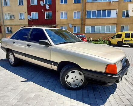 Бежевый Ауди 100, объемом двигателя 1.8 л и пробегом 398 тыс. км за 1690 $, фото 15 на Automoto.ua