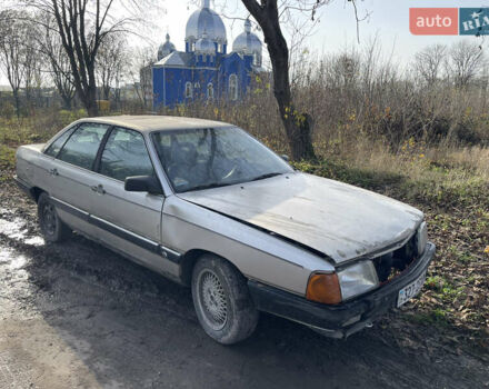 Бежевий Ауді 100, об'ємом двигуна 0 л та пробігом 200 тис. км за 700 $, фото 1 на Automoto.ua