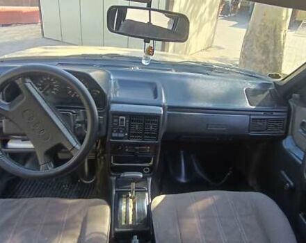 Бежевий Ауді 100, об'ємом двигуна 1.98 л та пробігом 164 тис. км за 1800 $, фото 1 на Automoto.ua