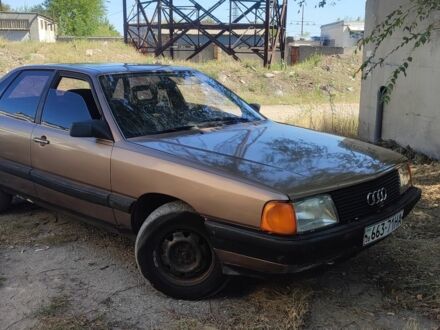Ауді 100 1983 у Дніпро (Дніпропетровську) на Automoto.ua Бежевий Ауді 100, об'ємом двигуна 0.22 л та пробігом 210 тис. км за 1200 $, фото 1 на Automoto.ua