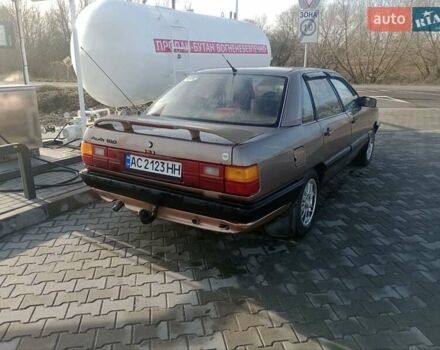 Бежевый Ауди 100, объемом двигателя 1.78 л и пробегом 275 тыс. км за 1750 $, фото 1 на Automoto.ua