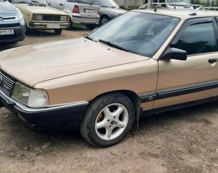 Бежевий Ауді 100, об'ємом двигуна 2 л та пробігом 270 тис. км за 1950 $, фото 1 на Automoto.ua