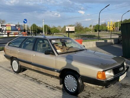 Ауди 100 1991 в Корсунь-Шевченковском на Automoto.ua Бежевый Ауди 100, объемом двигателя 2.3 л и пробегом 386 тыс. км за 1250 $, фото 1 на Automoto.ua