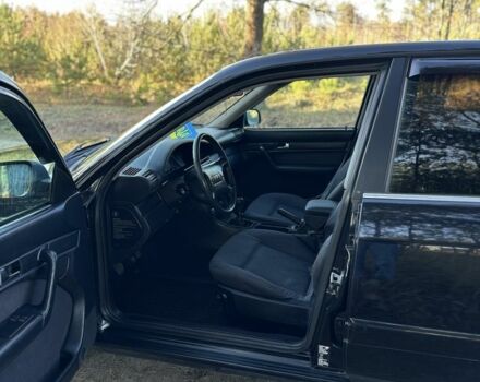 Черный Ауди 100, объемом двигателя 2.5 л и пробегом 575 тыс. км за 3200 $, фото 7 на Automoto.ua