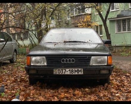 Черный Ауди 100, объемом двигателя 1.8 л и пробегом 400 тыс. км за 1100 $, фото 4 на Automoto.ua