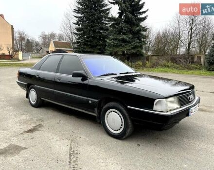 Черный Ауди 100, объемом двигателя 1.8 л и пробегом 384 тыс. км за 1800 $, фото 7 на Automoto.ua