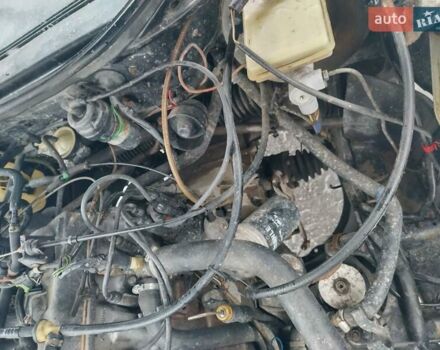 Чорний Ауді 100, об'ємом двигуна 1.8 л та пробігом 300 тис. км за 2000 $, фото 8 на Automoto.ua