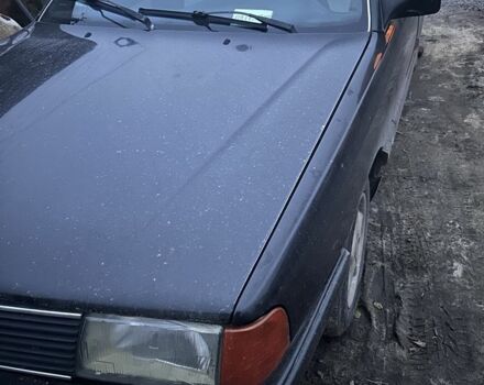 Черный Ауди 100, объемом двигателя 2.3 л и пробегом 100 тыс. км за 550 $, фото 2 на Automoto.ua