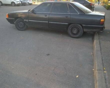 Ауди 100 1990 в Киеве на Automoto.ua Черный Ауди 100, объемом двигателя 2.3 л и пробегом 400 тыс. км за 1000 $, фото 1 на Automoto.ua