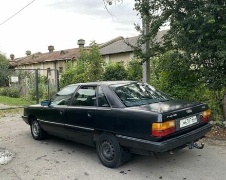 Чорний Ауді 100, об'ємом двигуна 2 л та пробігом 300 тис. км за 700 $, фото 1 на Automoto.ua