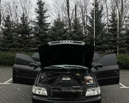 Черный Ауди 100, объемом двигателя 2.6 л и пробегом 333 тыс. км за 3500 $, фото 13 на Automoto.ua