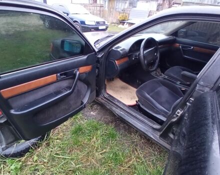 Чорний Ауді 100, об'ємом двигуна 2.3 л та пробігом 300 тис. км за 2000 $, фото 3 на Automoto.ua