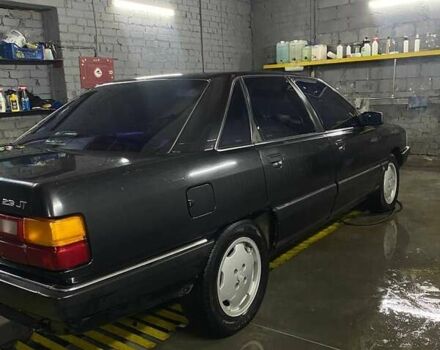 Черный Ауди 100, объемом двигателя 2.3 л и пробегом 390 тыс. км за 1800 $, фото 2 на Automoto.ua