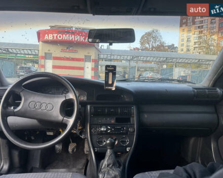 Черный Ауди 100, объемом двигателя 2.3 л и пробегом 610 тыс. км за 1200 $, фото 5 на Automoto.ua